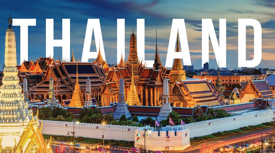 Lonely Planet Thailand: A Comprehensive Guide to Discovering the Land of Smiles
