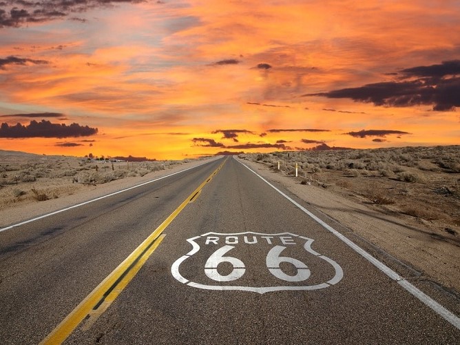 Route 66 Travel Guide: The Ultimate Journey through American History
